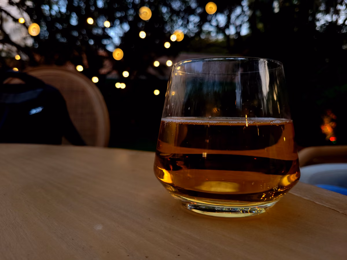 Verre de whisky et spiritueux de dégustation